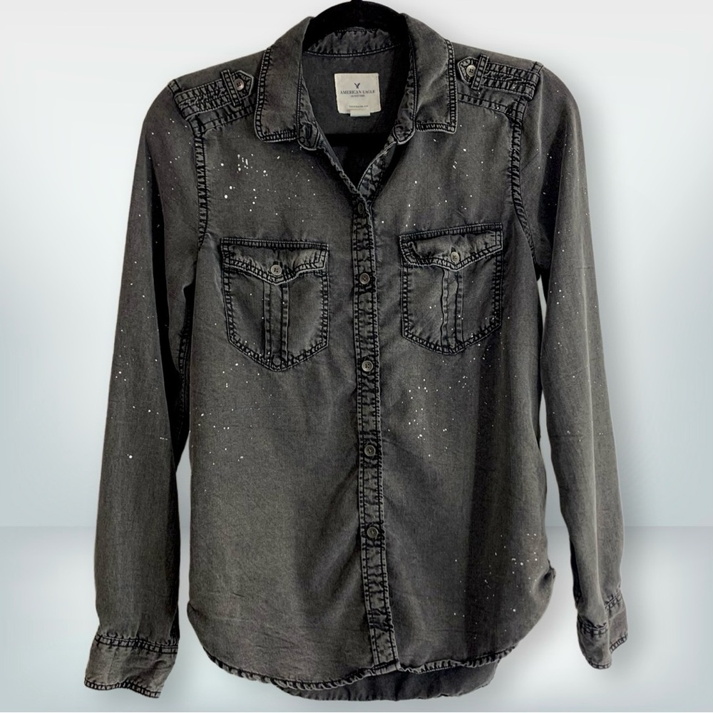 American Eagle Outfitters Boyfriend Fit Black Denim Paint Splatter Top, size XS